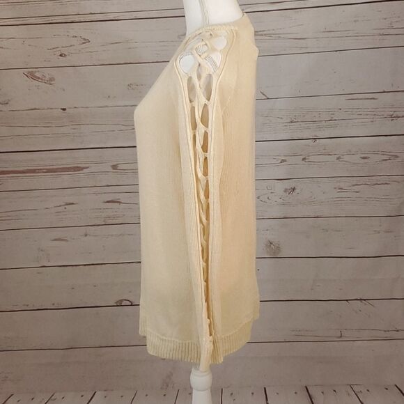 Entro, Cream Cut Out L/S Sweater, NWT-M - Picture 5 of 7